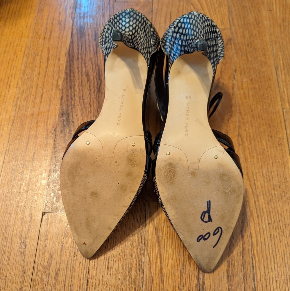 Zara Woman taupe black leather gladiator caged snake scale low heels - Picture 6 of 8